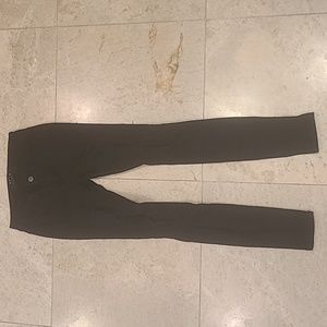 DSTLD black distressed jeans size 24x28